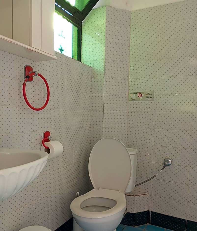 Ero Aegina Hospitality