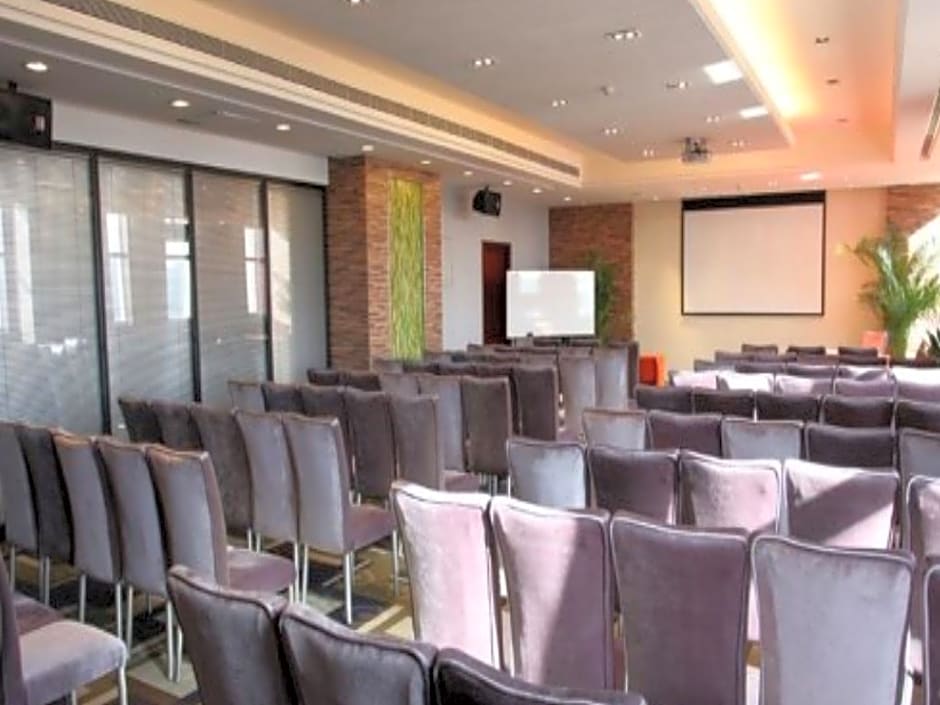 Grand New Century Hotel Binhai Tianjin