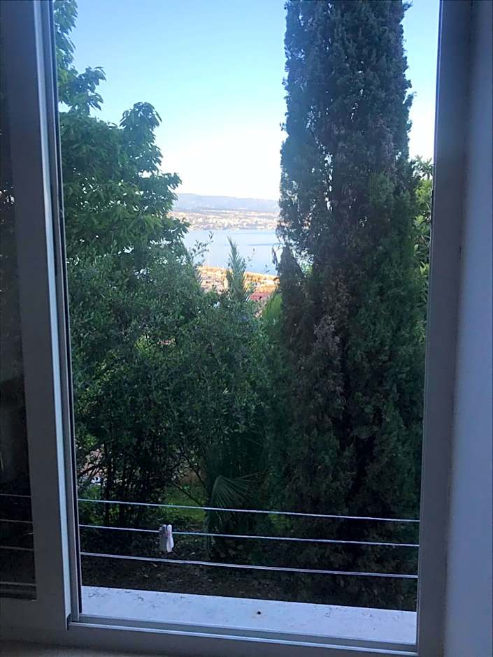 Villa Salyna