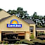 Days Inn by Wyndham Longview South