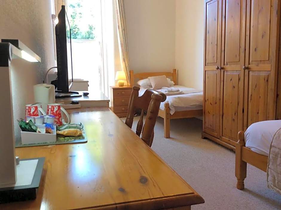 Cavell House Bed and Breakfast