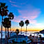 Seaport Village Inn, Avalon