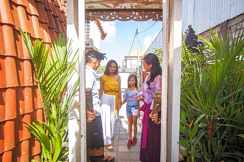 Puri Lumbung Village