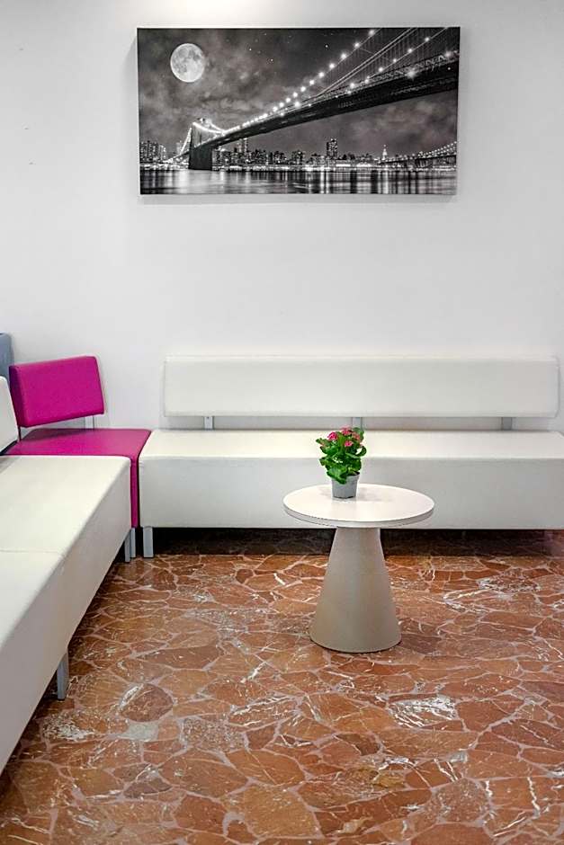 Hotel Très Jolie
