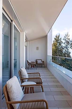 Two-Bedroom Regency Apartment River View