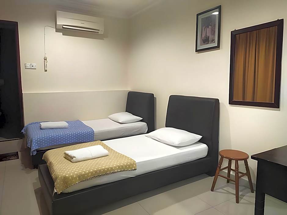 Casavilla Travellers Lodge