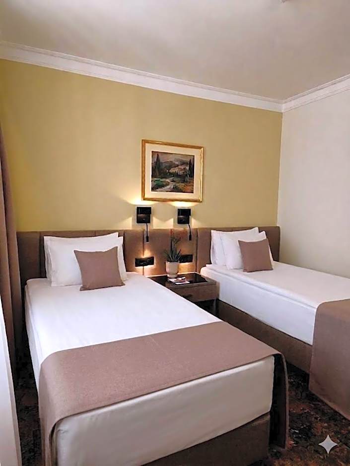 Hotel Turist - City Center