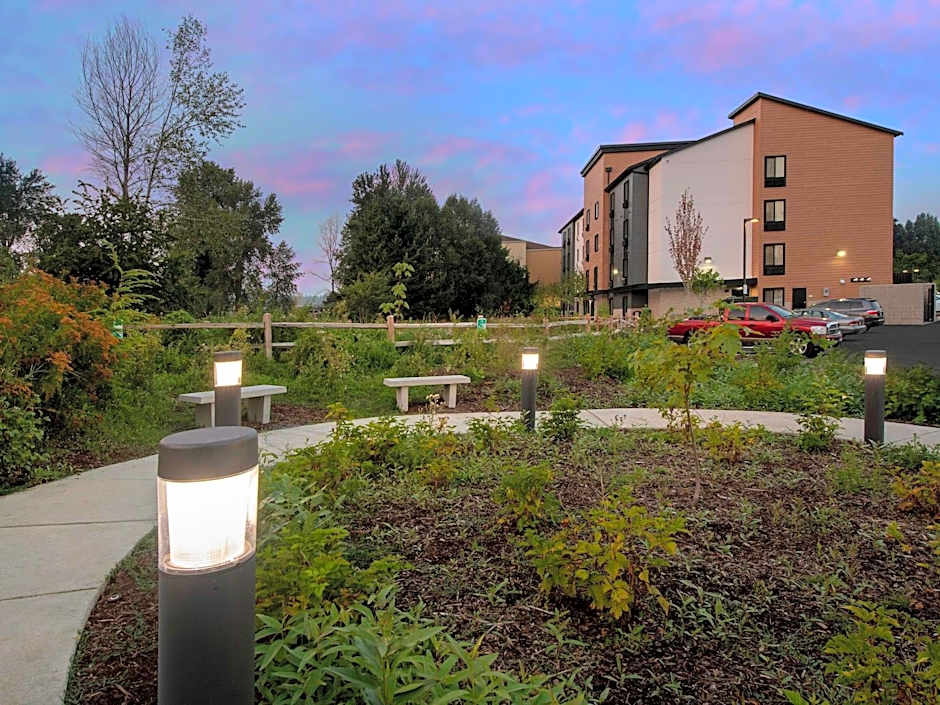 WoodSpring Suites Seattle Tukwila