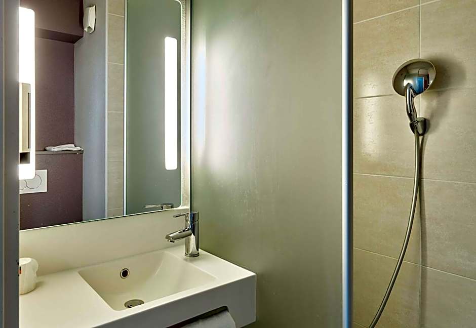 B&B Hôtel ORLY CHEVILLY Marché International