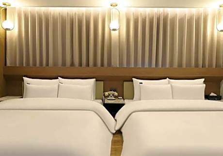 Rosy Hotel