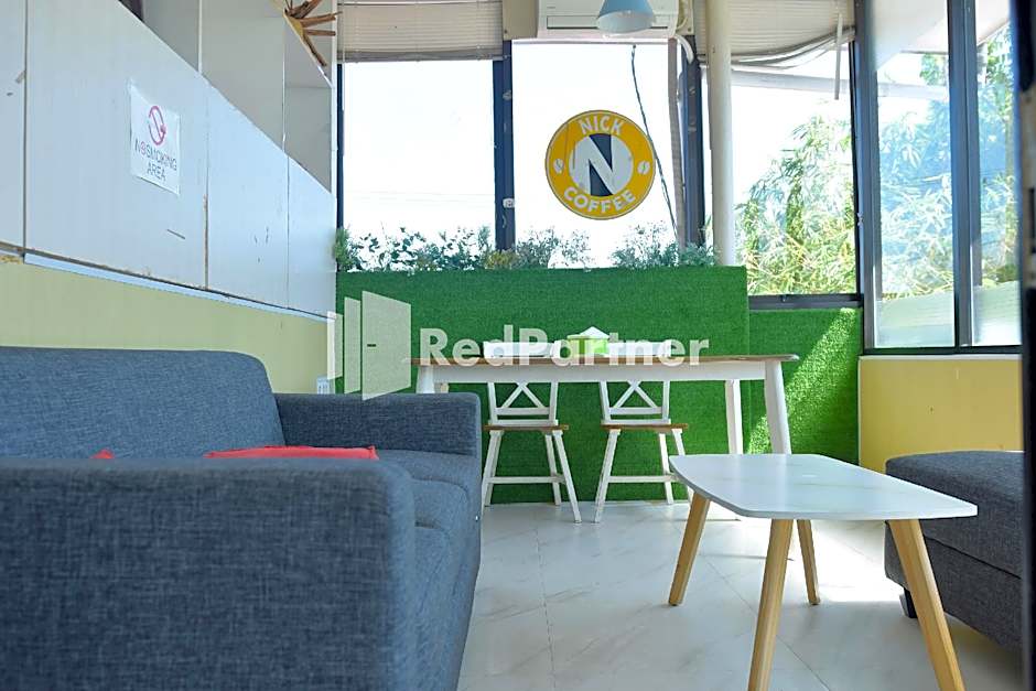 Pringgading Surf Camp Bengkulu Mitra RedDoorz