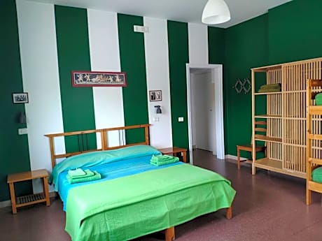 Classic Quadruple Room