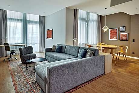 Terrace Studio Suite, 1 Bedroom Studio Suite, 1 King, Sofa bed, Kitchen, Balcony