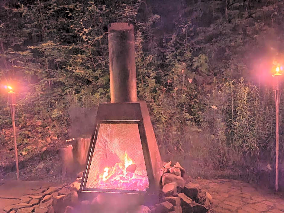 Gîte Le Trésor Caché Bed & Breakfast