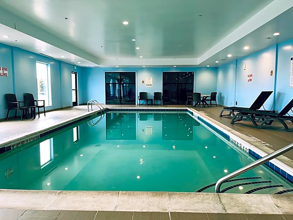 Comfort Suites Denver International Airport