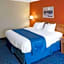Quality Inn Lakeville North