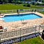 Days Inn & Suites by Wyndham Lancaster Amish Country