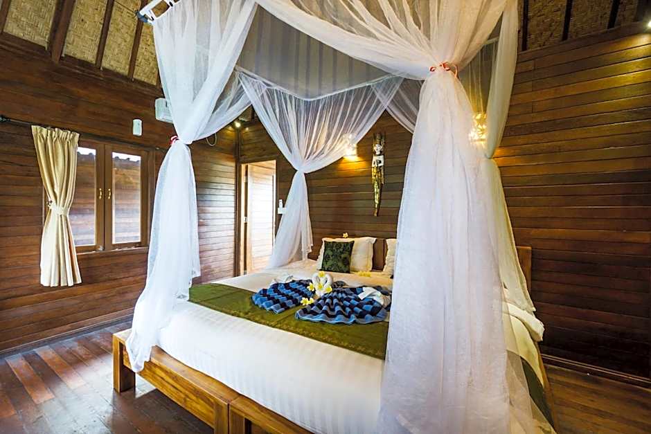 Laguna Reef Huts