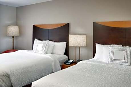 Room, 2 Queen Beds (Mobility/Hearing Accessible, Tub) (2 Queen Beds)