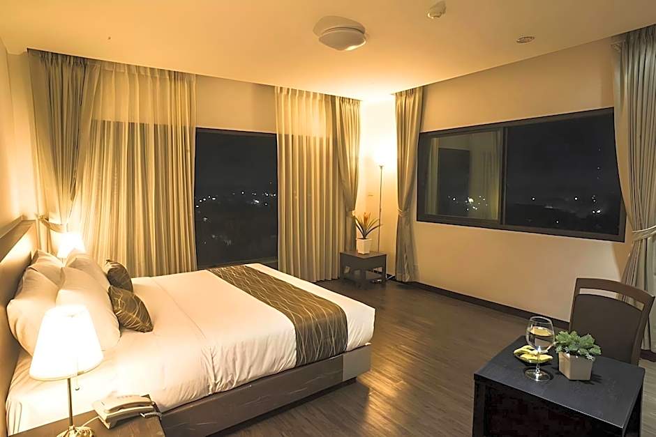 Coco View Hotel