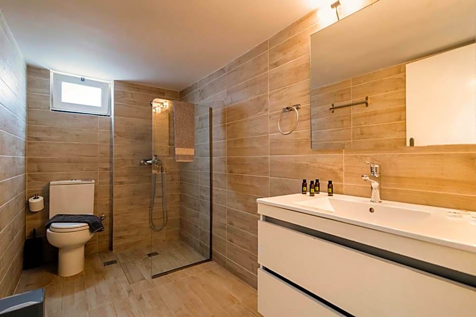 Lefka Hotel & Apartments