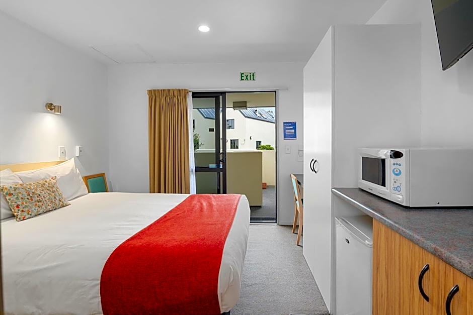 Bella Vista Motel and Apartments