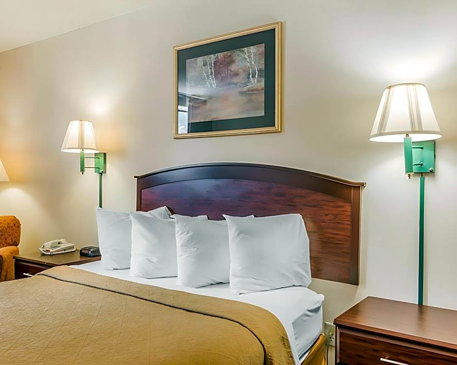 Quality Inn Pell City I-20 exit 158