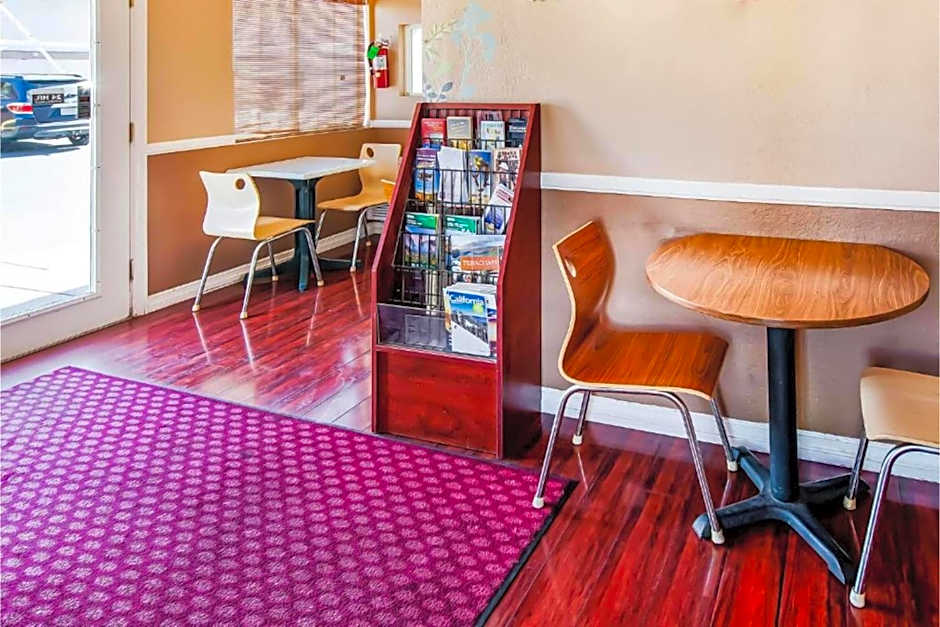 Hotel Europa Ridgecrest