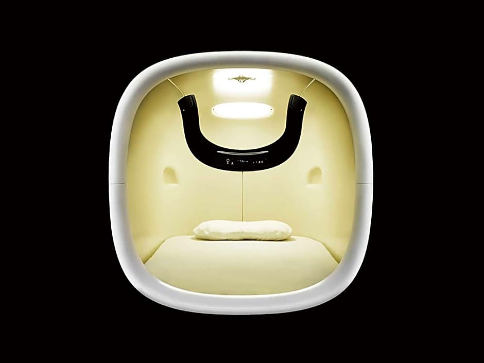9h nine hours woman Shinjuku sleep lab