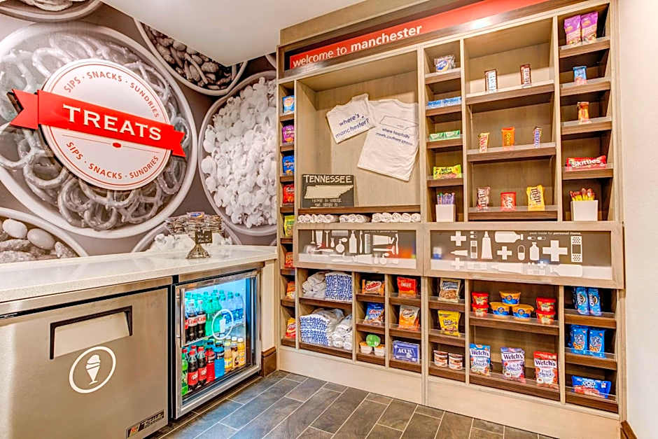 Hampton Inn By Hilton And Suites Manchester