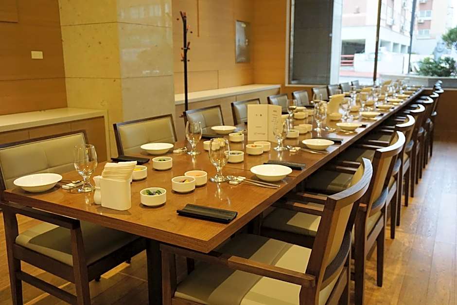 Astar Hotel