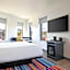 Aloft Portland Downtown Waterfront ME