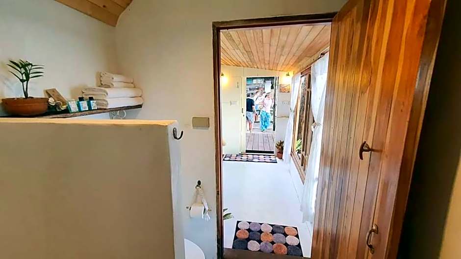 Maliblues Bed & Art Gallery