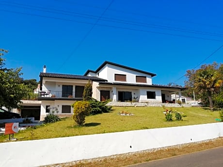 BB Silvercoast Casa das Flores