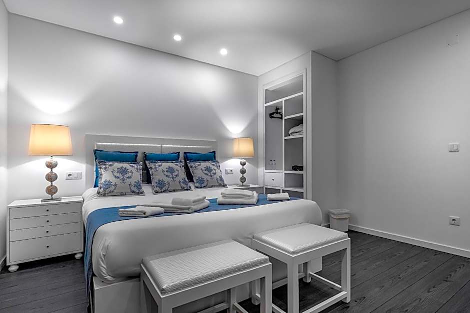 Ilheu 25 Peniche House