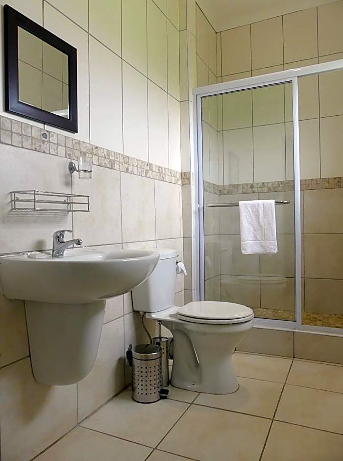 The Kraal Addo Guesthouse