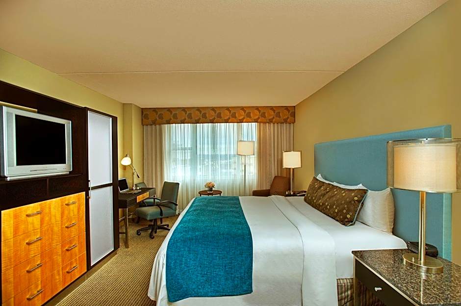 Heldrich Hotel And Spa