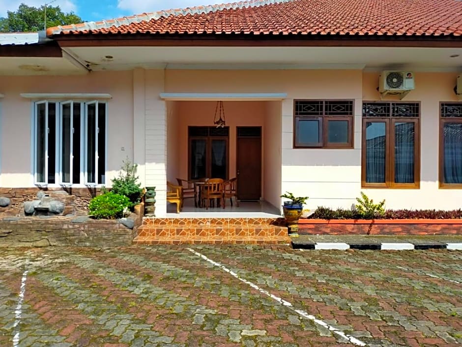 Grand Mutiara Hotel Puncak