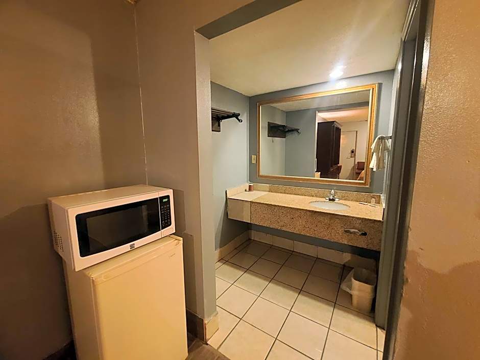 Garden Inn and Extended Stay