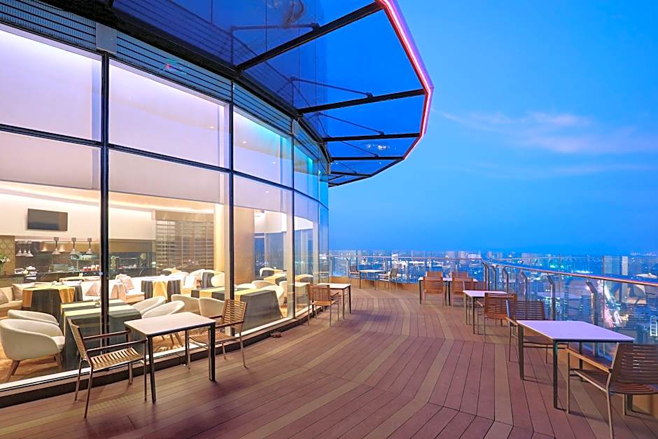 Crowne Plaza Dhaka Gulshan By IHG