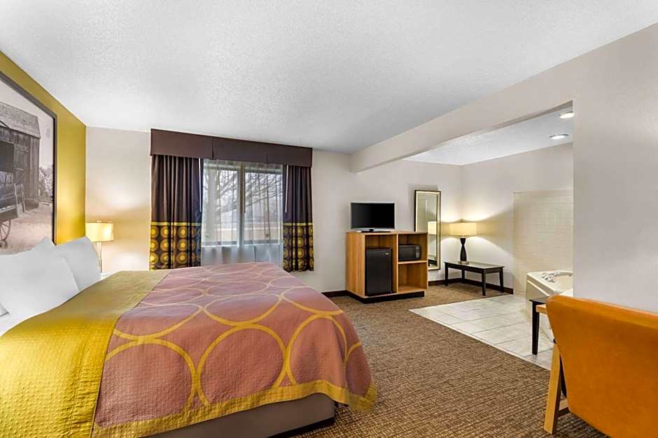 Super 8 by Wyndham Oelwein