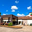 Courtyard by Marriott Houston Hobby Airport
