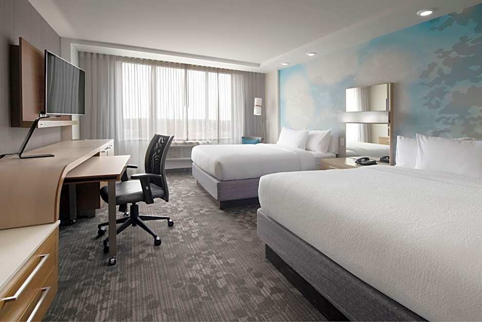 Photo 1 of 4 of 2 Queen Beds Guestroom