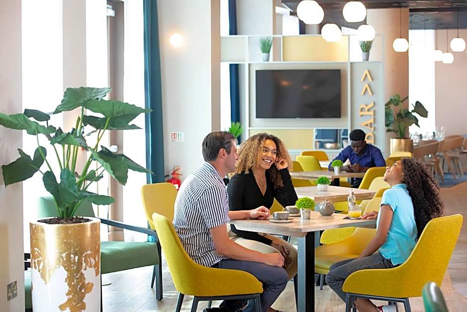 Leonardo Hotel Bristol City