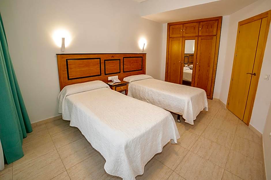 Hotel Apartamentos Pyr Fuengirola