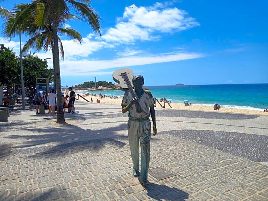 SUH Arpoador Dreams Amazing View!