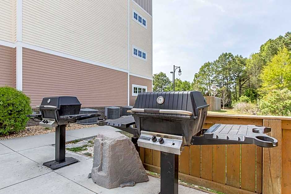 MainStay Suites Jacksonville near Camp Lejeune