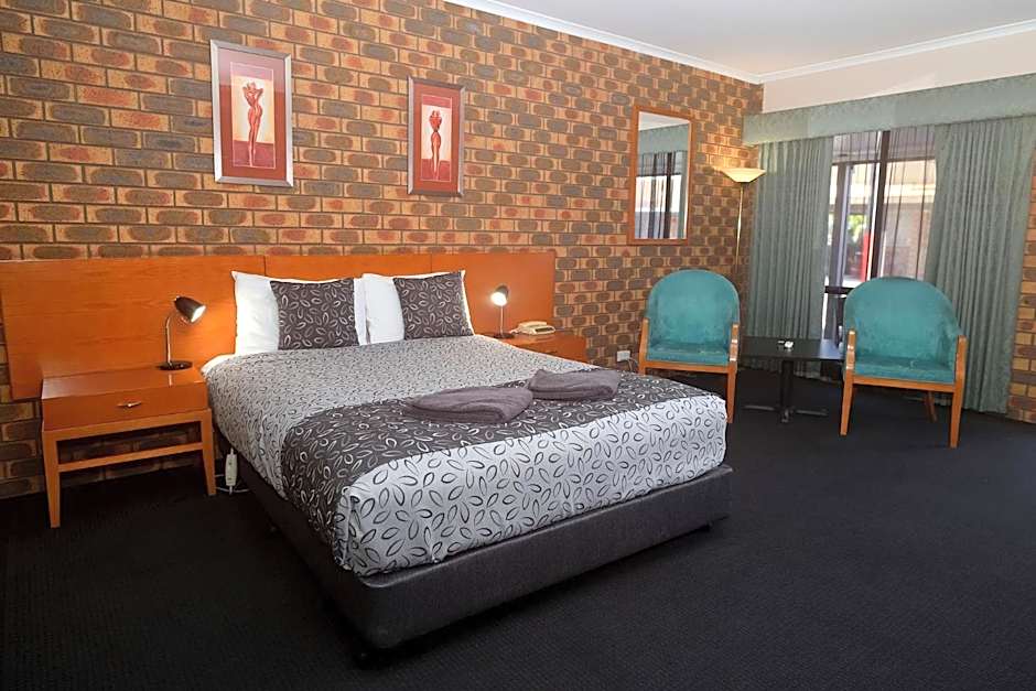 Horsham Mid City Court Motel