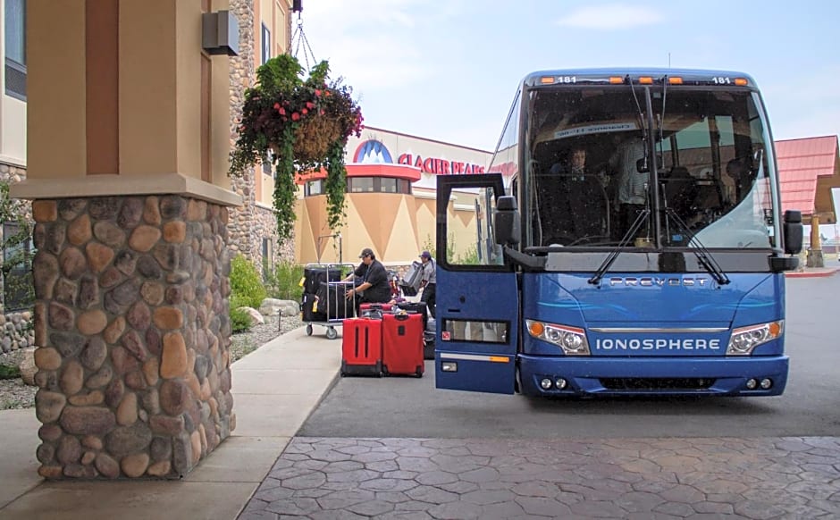 Glacier Peaks Hotel