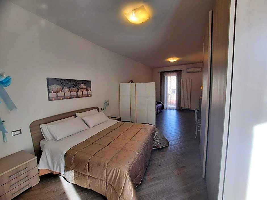 Photo 1 of 15 of Quadruple Room